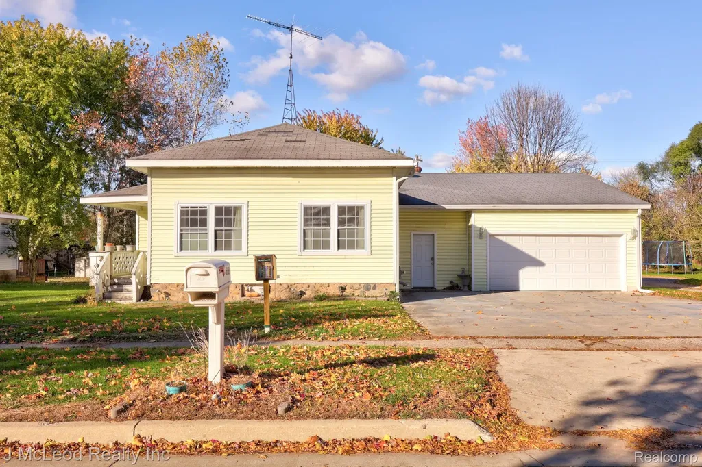 4618 Main Street Millington Village MI 48746
