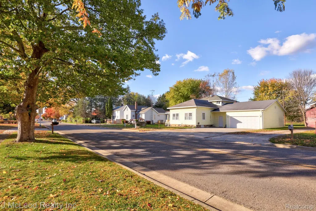 4618 Main Street Millington Village MI 48746