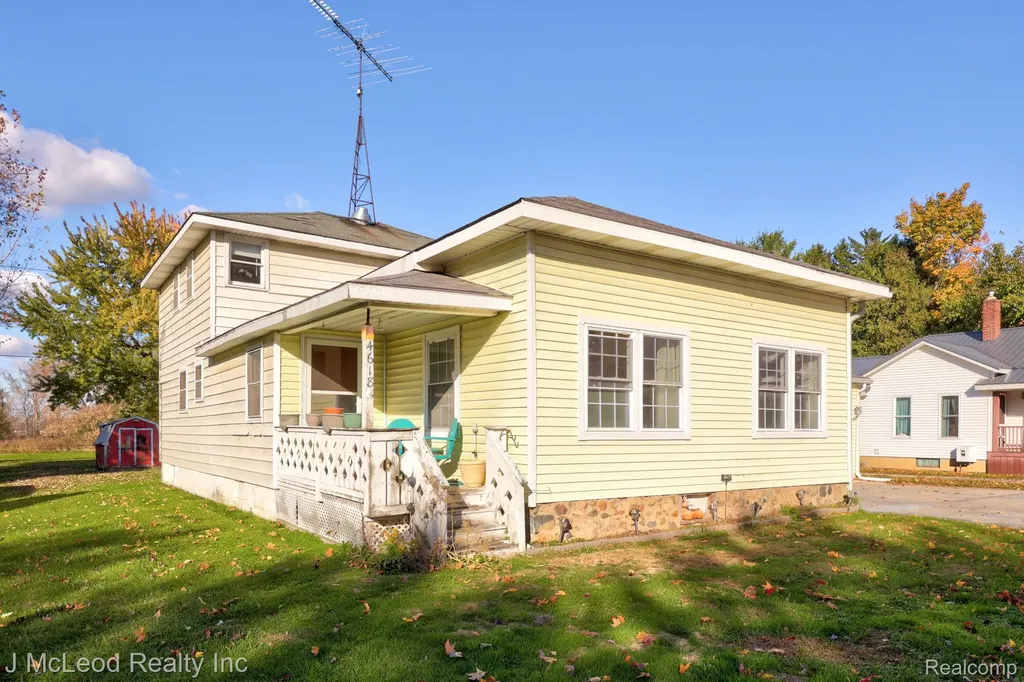 4618 Main Street Millington Village MI 48746