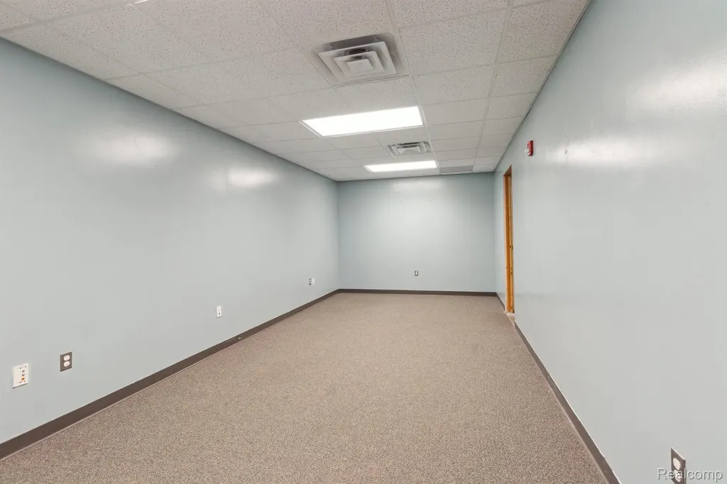 1380 E Main Edmore Village MI 48829