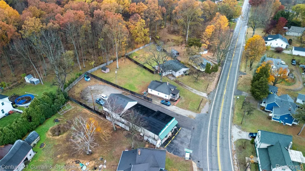 27996 Waltz Road Huron Charter Township MI 48164