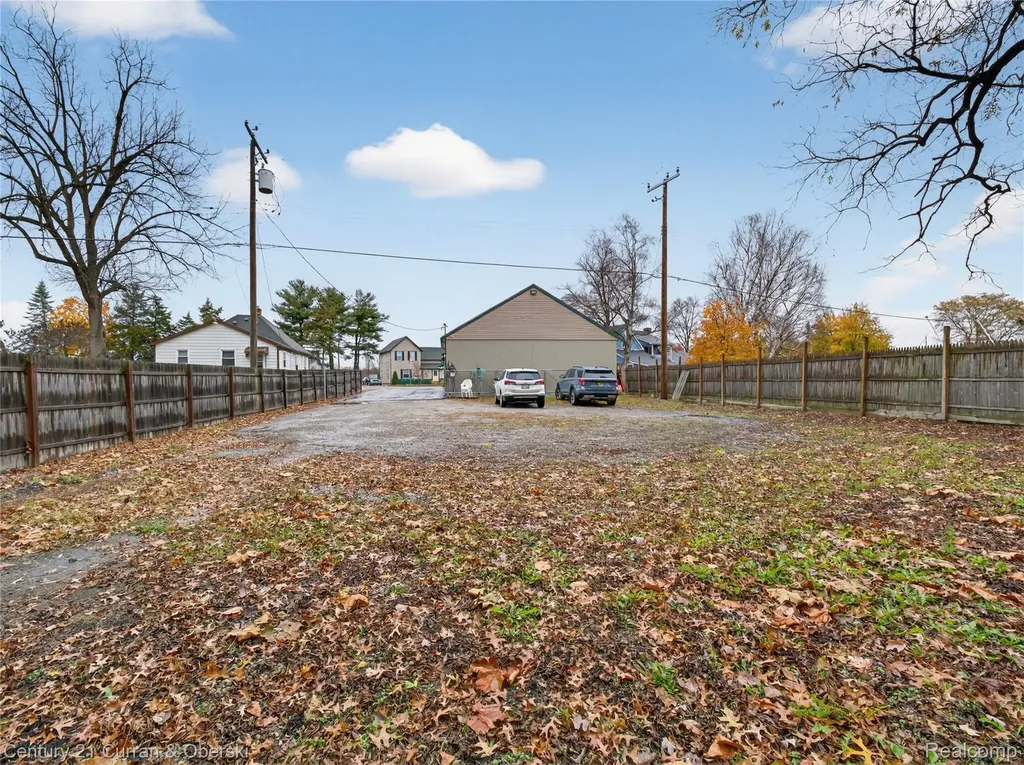 27996 Waltz Road Huron Charter Township MI 48164