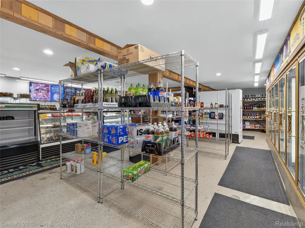 27996 Waltz Road Huron Charter Township MI 48164