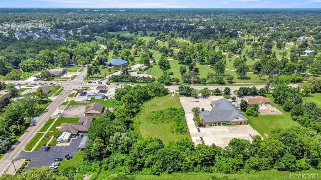 38500 Garfield Road Clinton Charter Township MI 48038