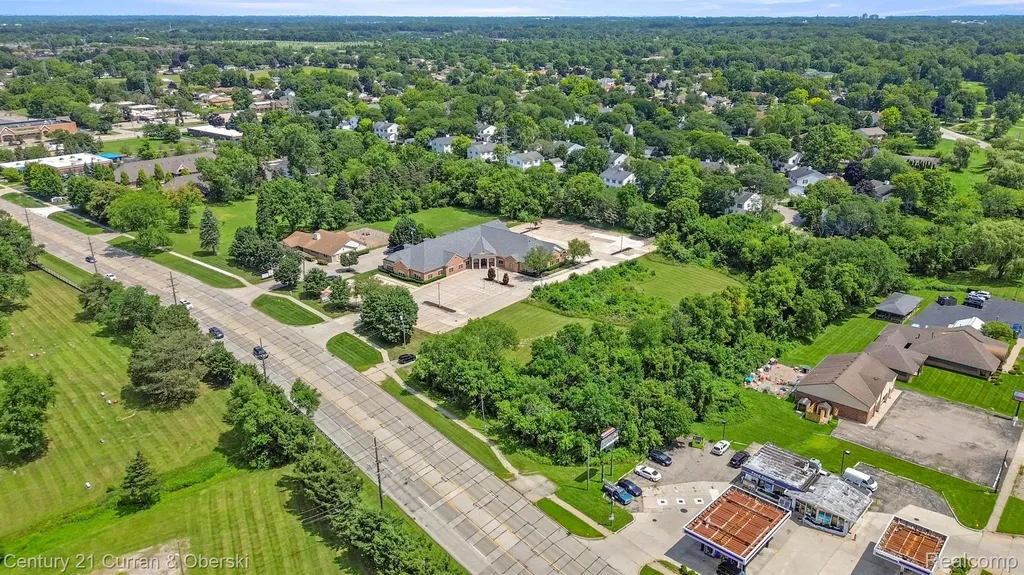 38500 Garfield Road Clinton Charter Township MI 48038