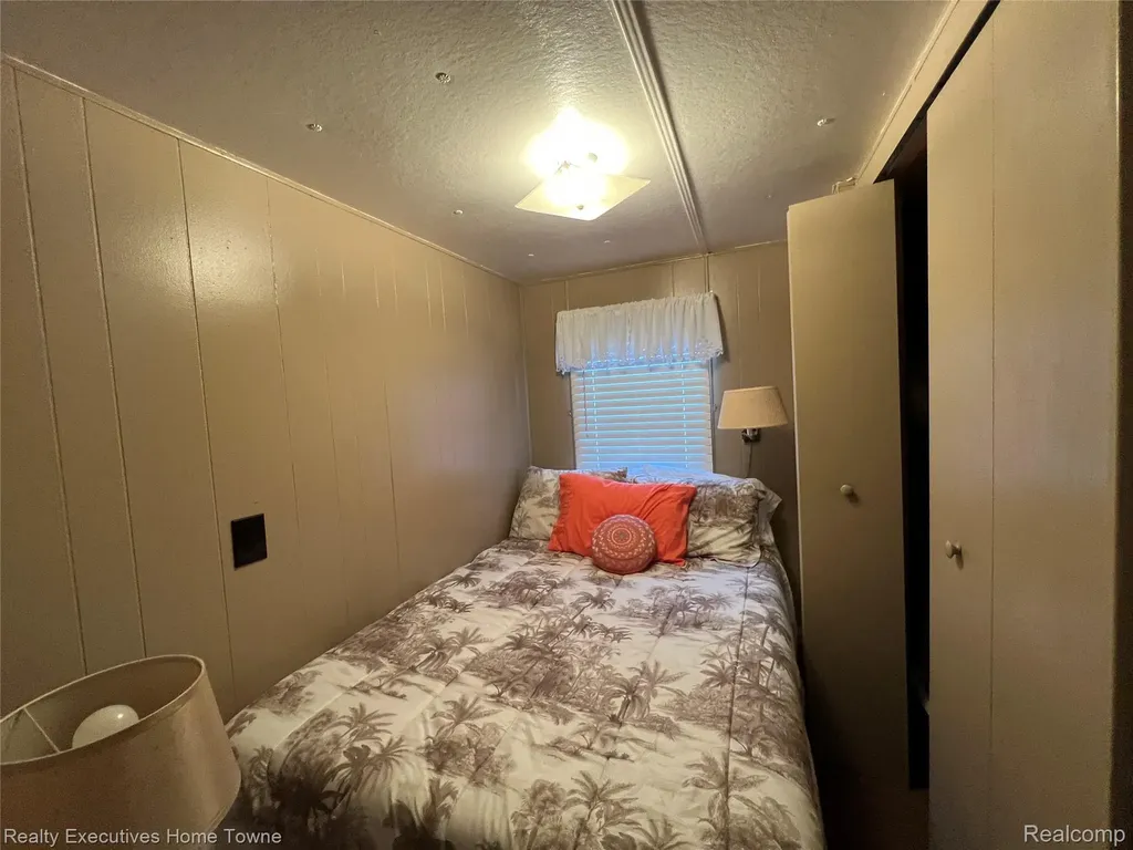 5767 Main Street Lexington Village MI 48450