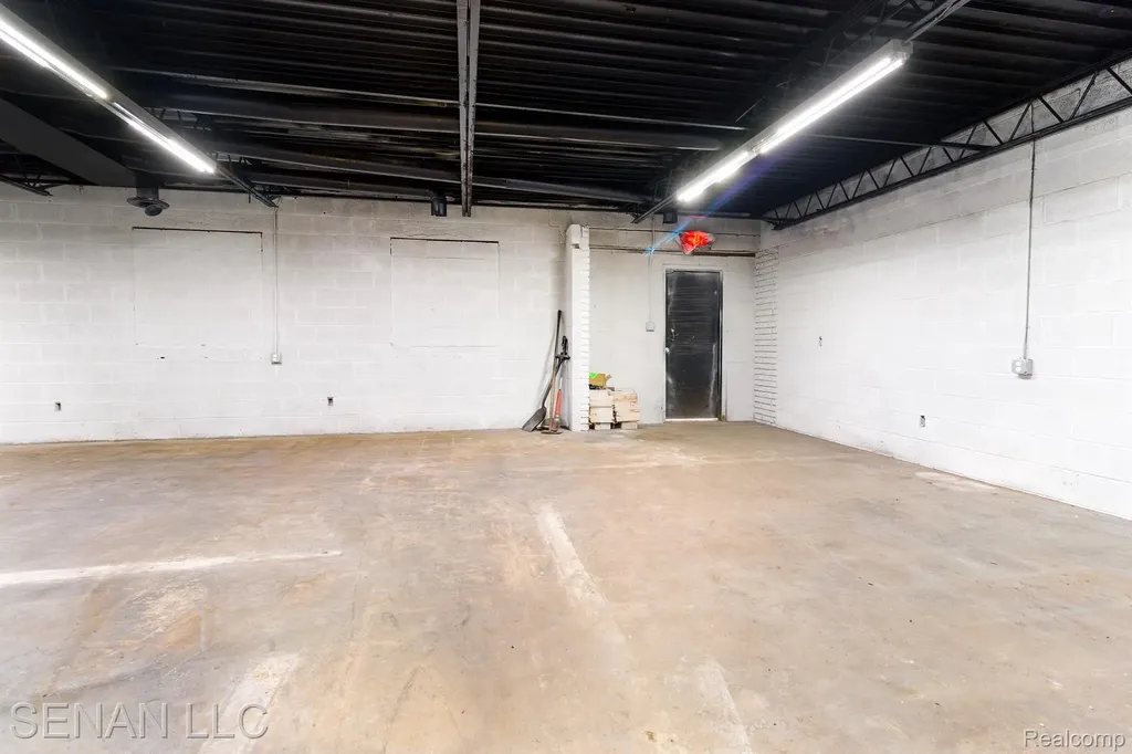 18090 Mount Elliott Street Detroit City MI 48234