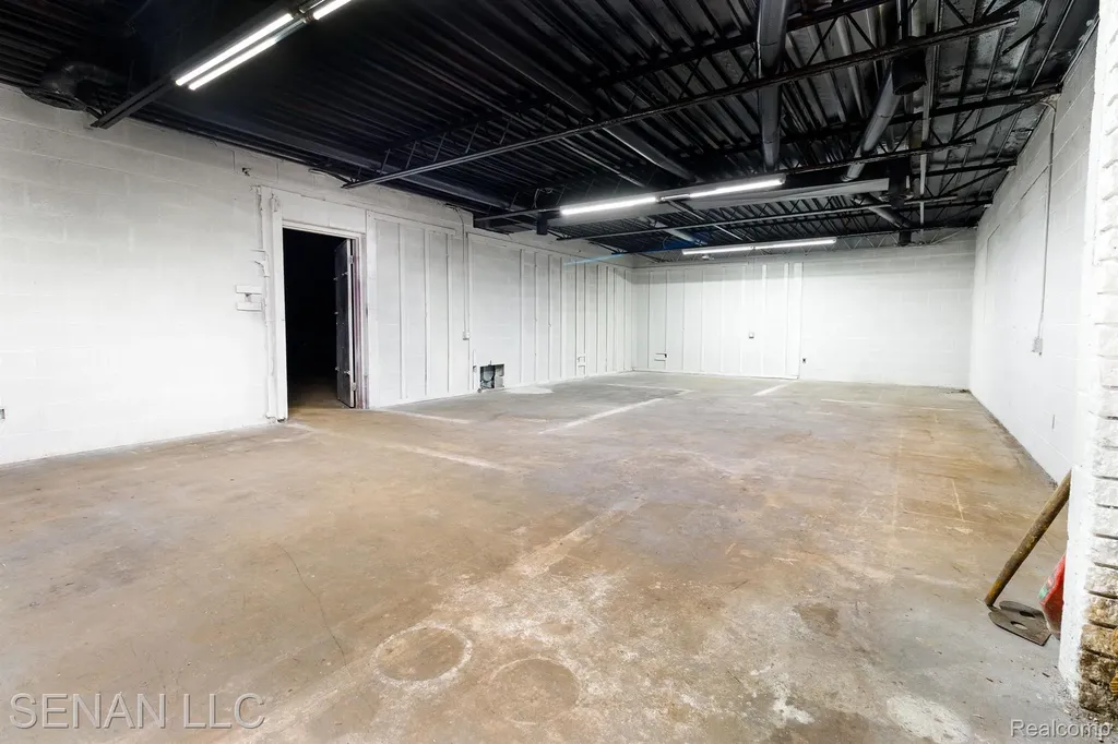 18090 Mount Elliott Street Detroit City MI 48234