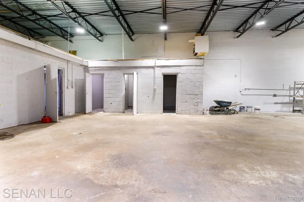 18090 Mount Elliott Street Detroit City MI 48234