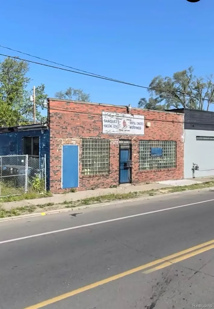 15715 Schaefer Highway Detroit City MI 48227