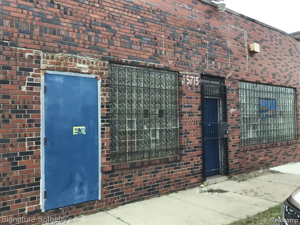 15715 Schaefer Highway Detroit City MI 48227
