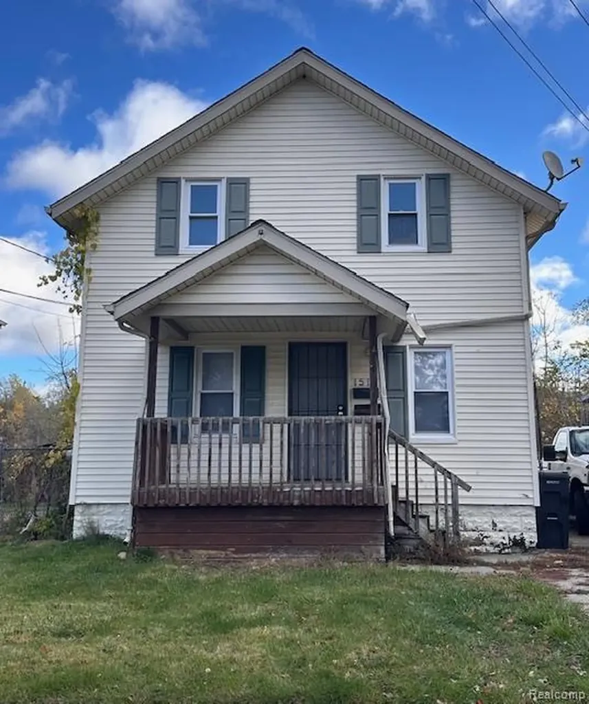1511 Tacoma Flint City MI 48503