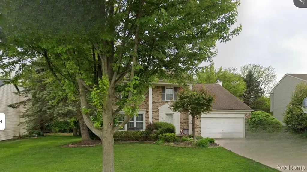 552 Whitney Drive Rochester Hills City MI 48307