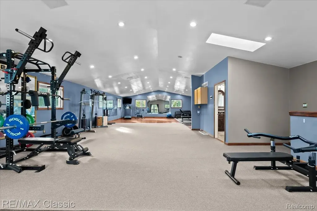 2345 E Commerce Road Milford Charter Township MI 48381