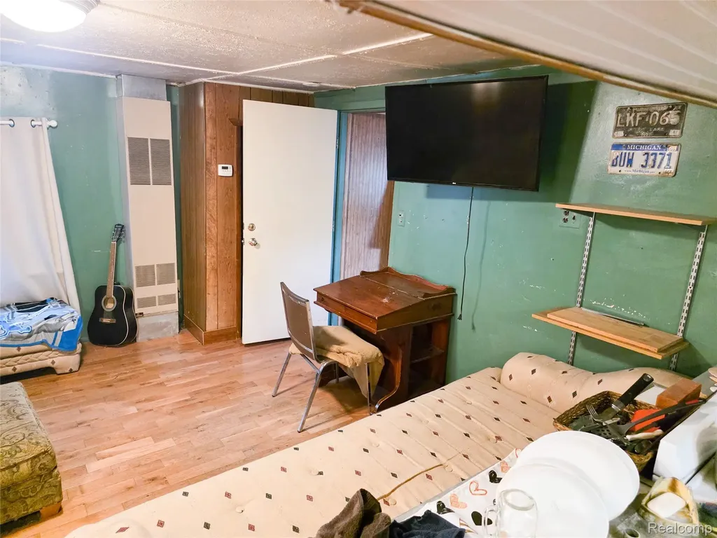 1632 Woodfield Street Ortonville Village MI 48462