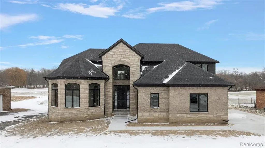 53650 Romeo Plank Road Macomb Township MI 48042