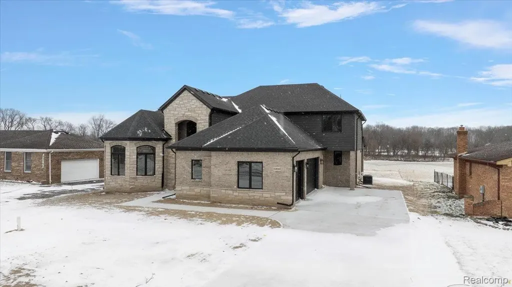 53650 Romeo Plank Road Macomb Township MI 48042