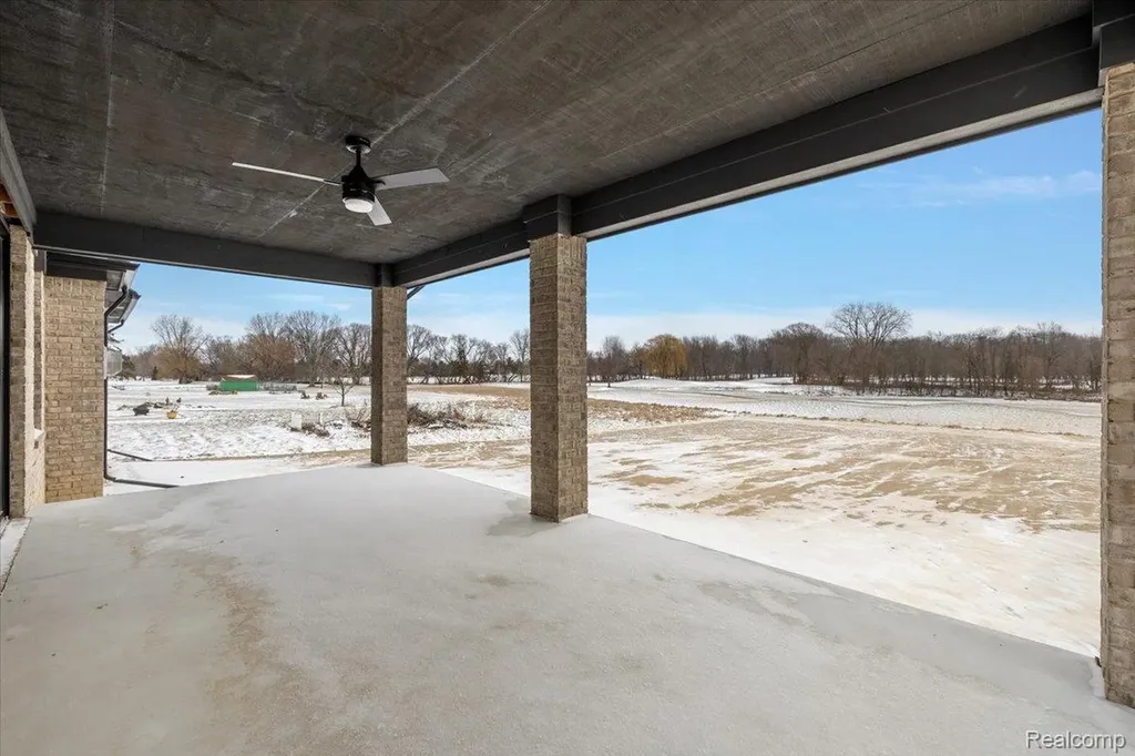 53650 Romeo Plank Road Macomb Township MI 48042
