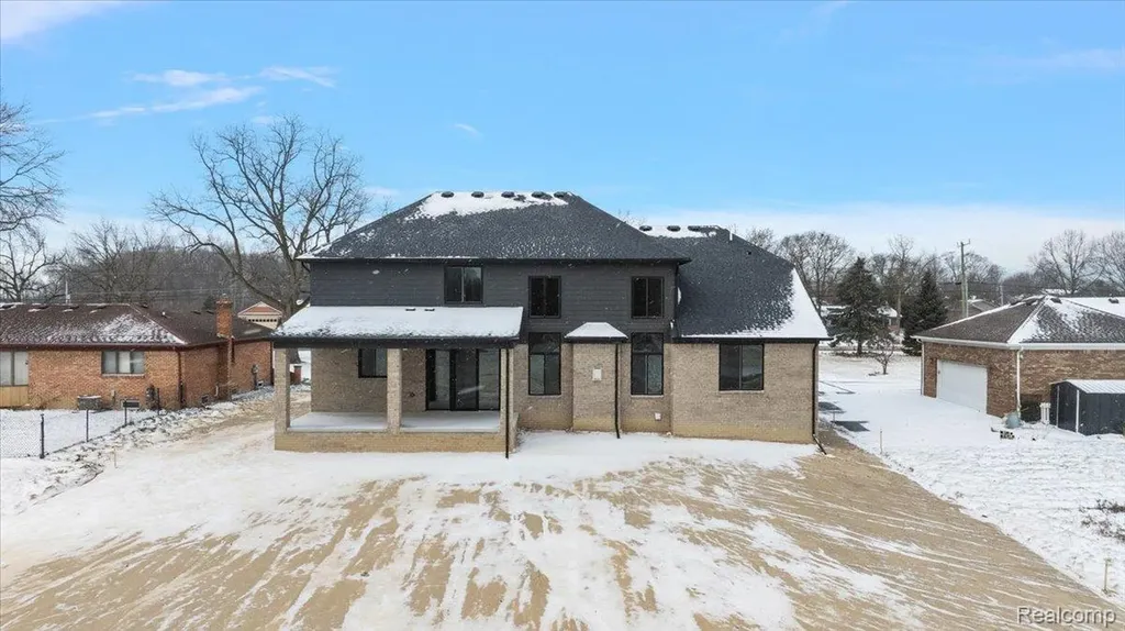 53650 Romeo Plank Road Macomb Township MI 48042