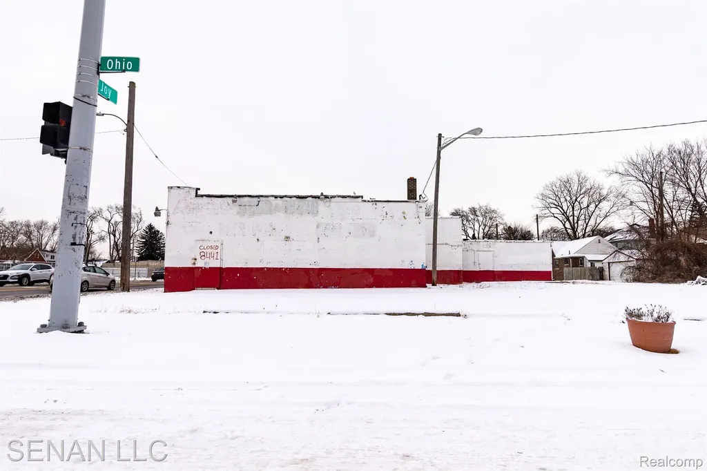 8441 Joy Road Detroit City MI 48204