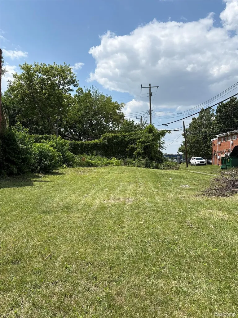 11433 Sorrento Street Detroit City MI 48227