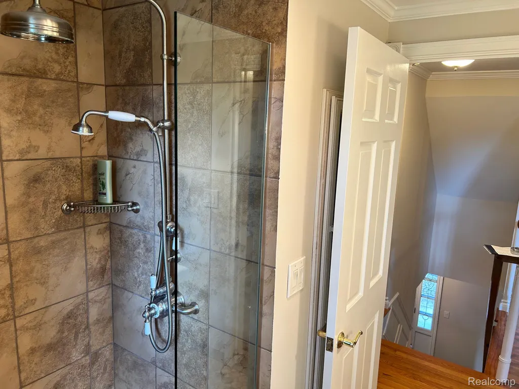 5352 W Doherty Drive West Bloomfield Charter Township MI 48323