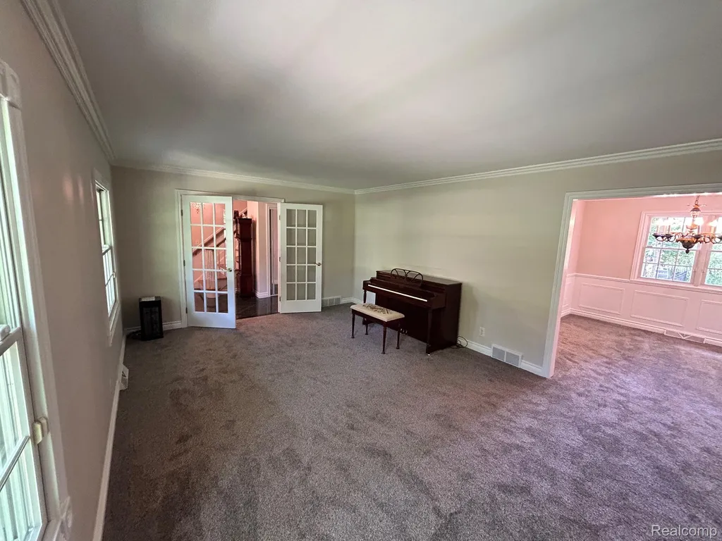 5352 W Doherty Drive West Bloomfield Charter Township MI 48323