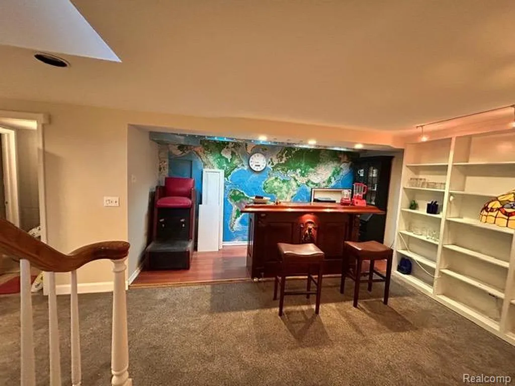5352 W Doherty Drive West Bloomfield Charter Township MI 48323