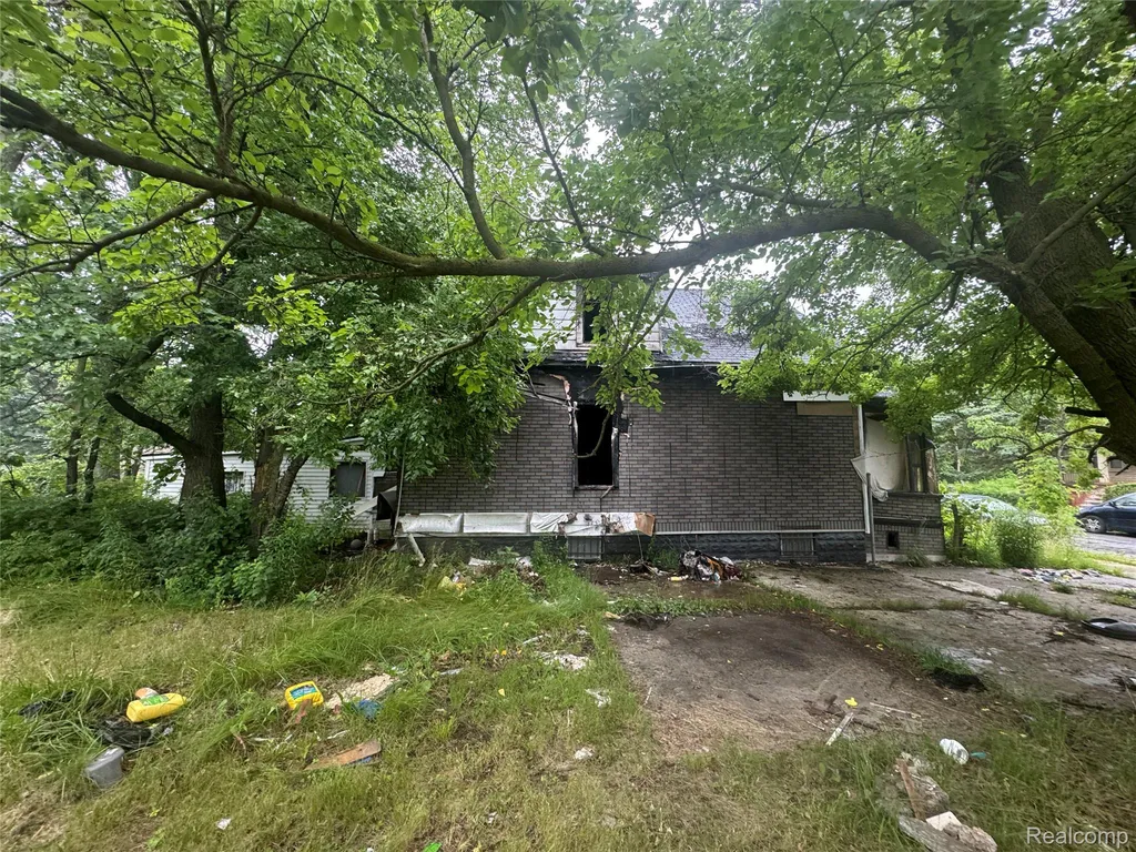 3826 Burlingame Street Detroit City MI 48206