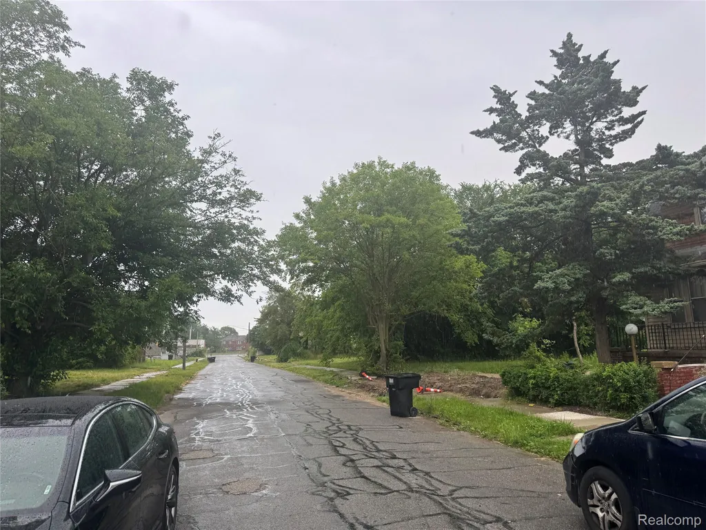 3826 Burlingame Street Detroit City MI 48206