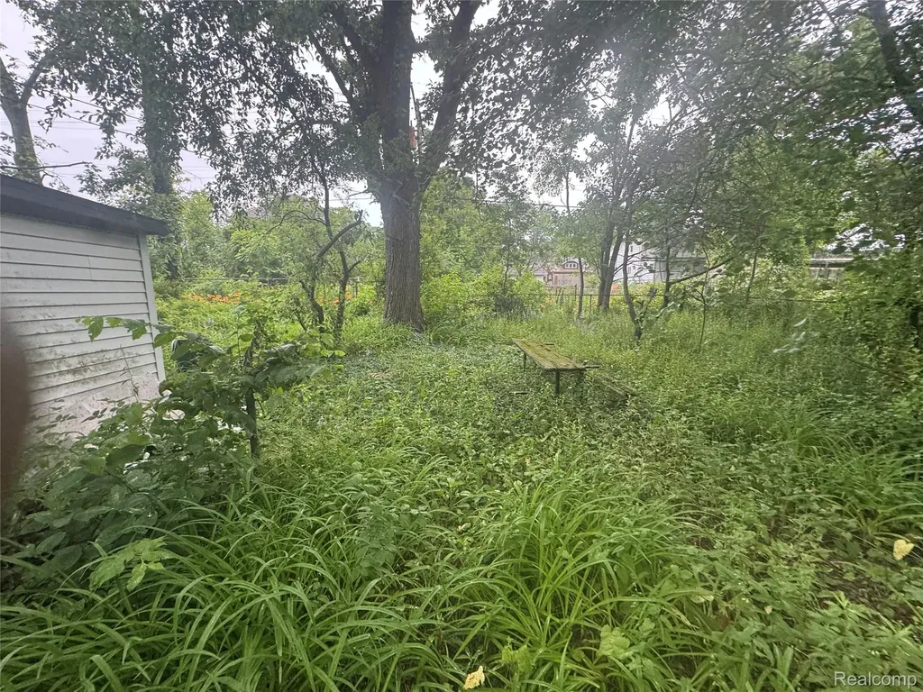3826 Burlingame Street Detroit City MI 48206