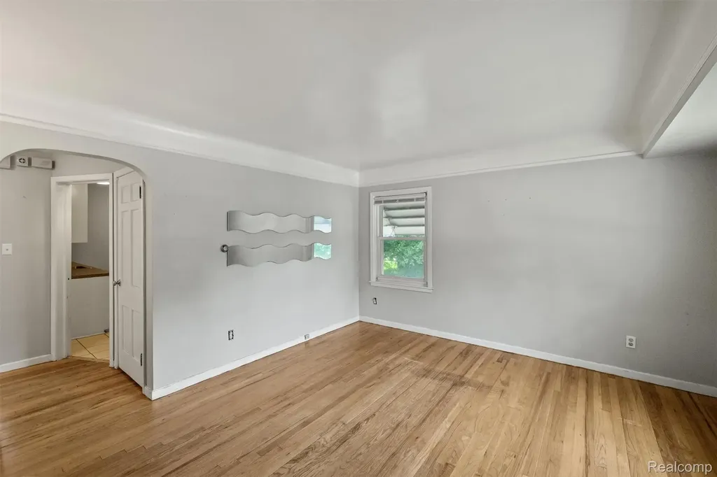 19580 Brady Street Redford Charter Township MI 48240