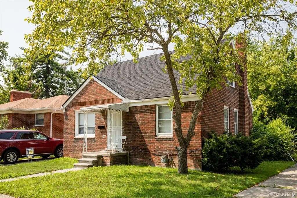 17135 Munich Street Detroit City MI 48224