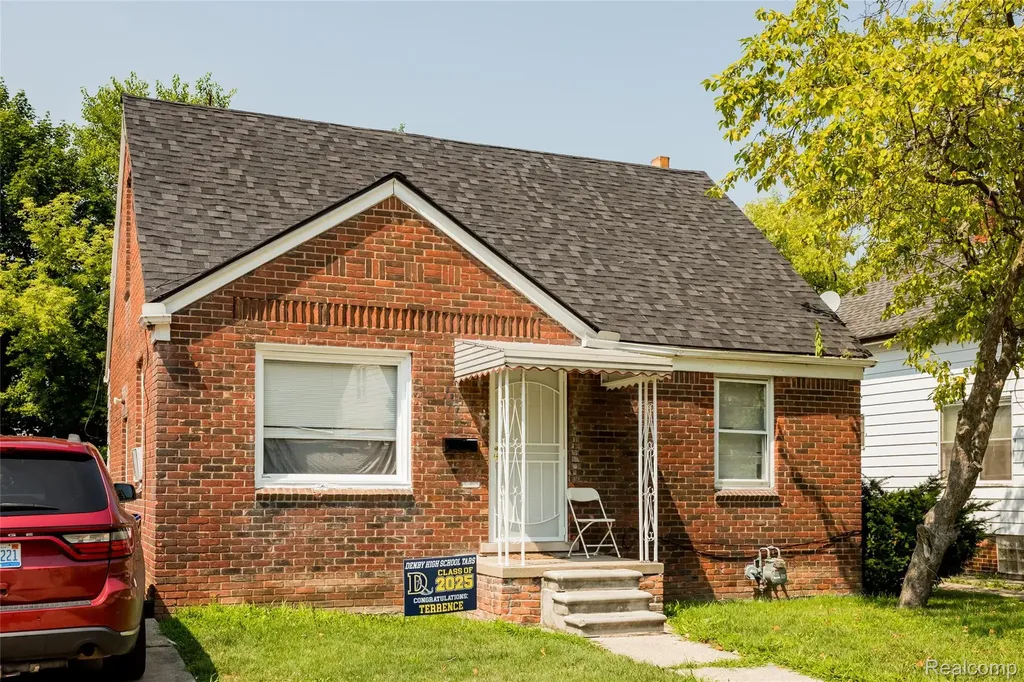 17135 Munich Street Detroit City MI 48224