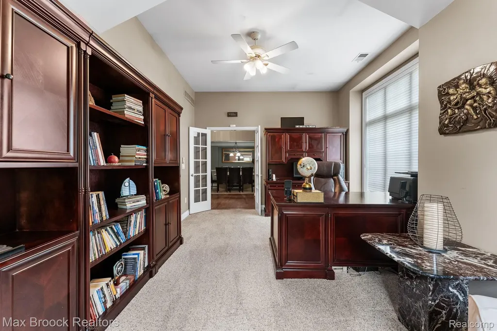 20403 Robinway Drive Clinton Charter Township MI 48036