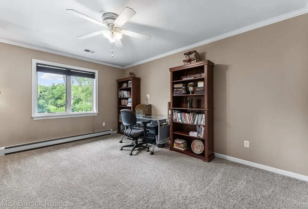 20403 Robinway Drive Clinton Charter Township MI 48036