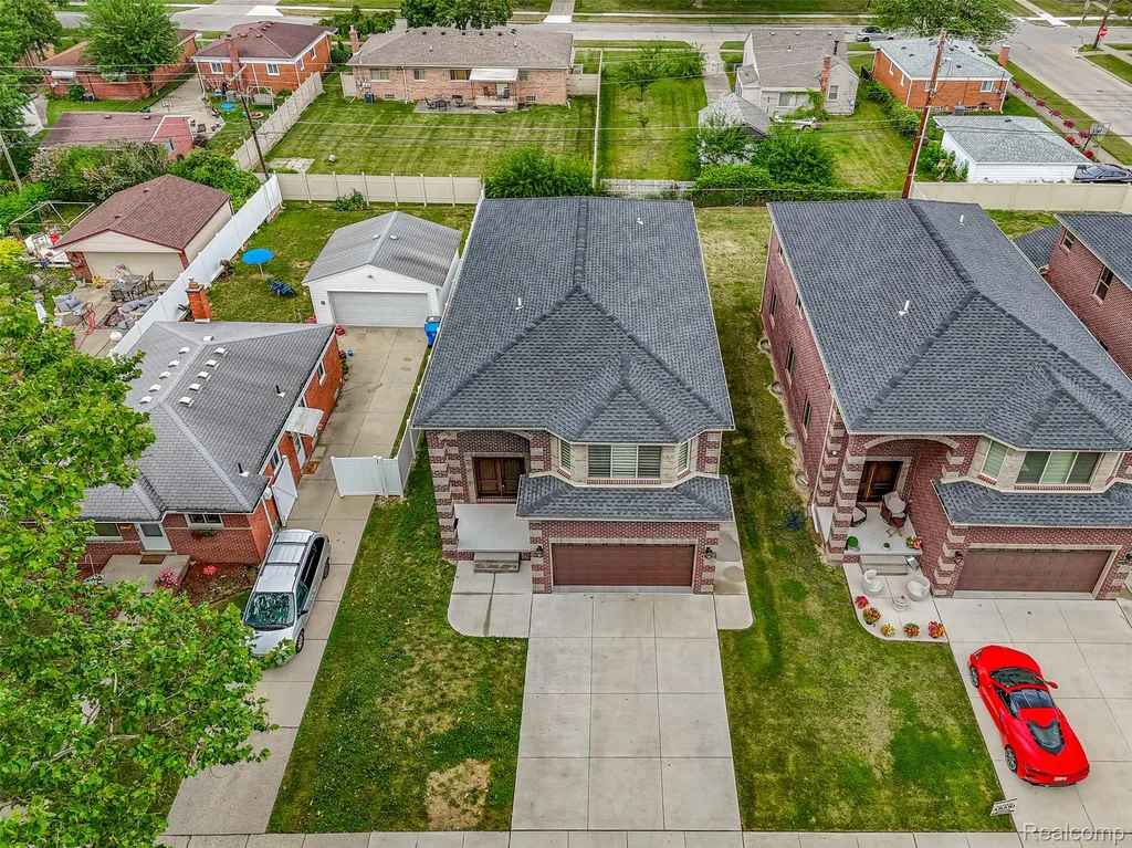 6735 Norborne Avenue Dearborn Heights City MI 48127