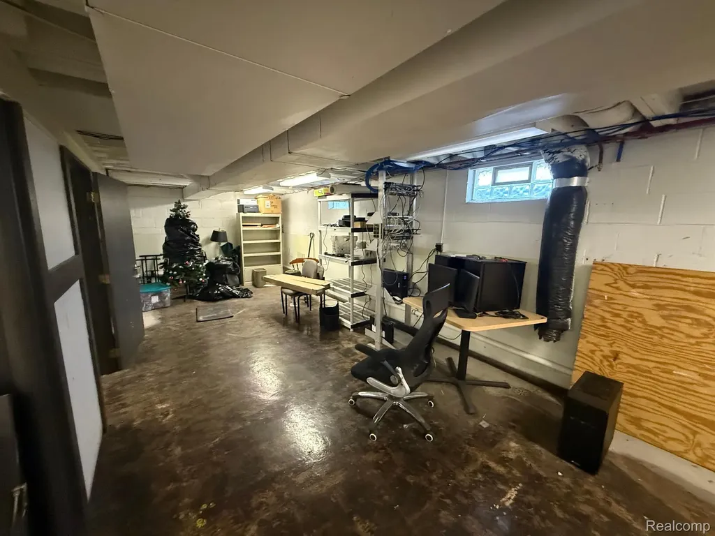 51 Chilson Road Genoa Township MI 48843