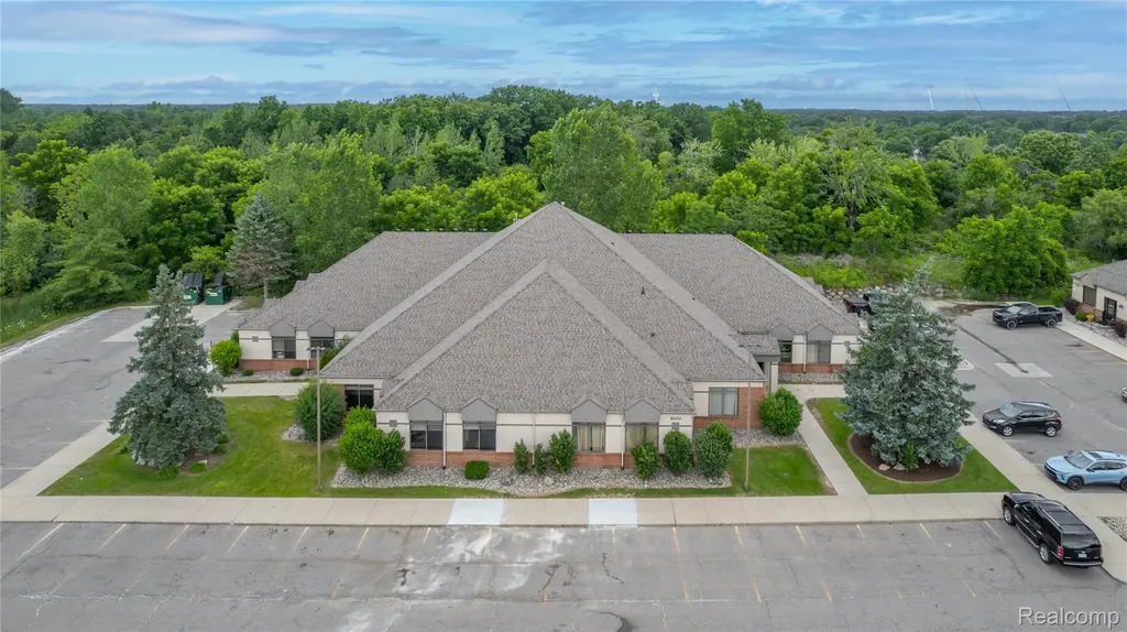 8200 S Saginaw Street Grand Blanc City MI 48439