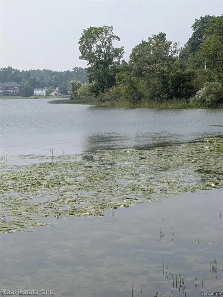 0000 Ward Road Ward Road Bloomfield Charter Township MI 48304