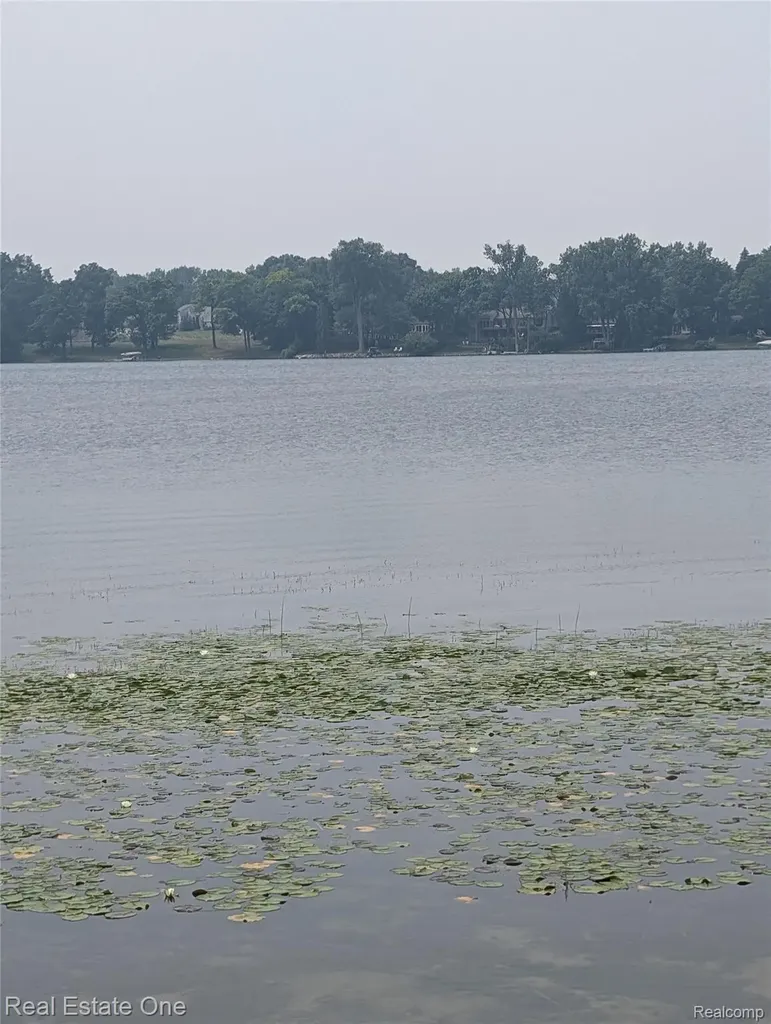 0000 Ward Road Ward Road Bloomfield Charter Township MI 48304