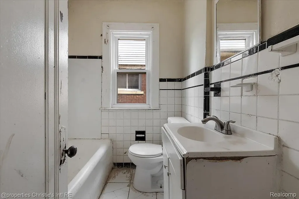 13123 Monica Street Detroit City MI 48238
