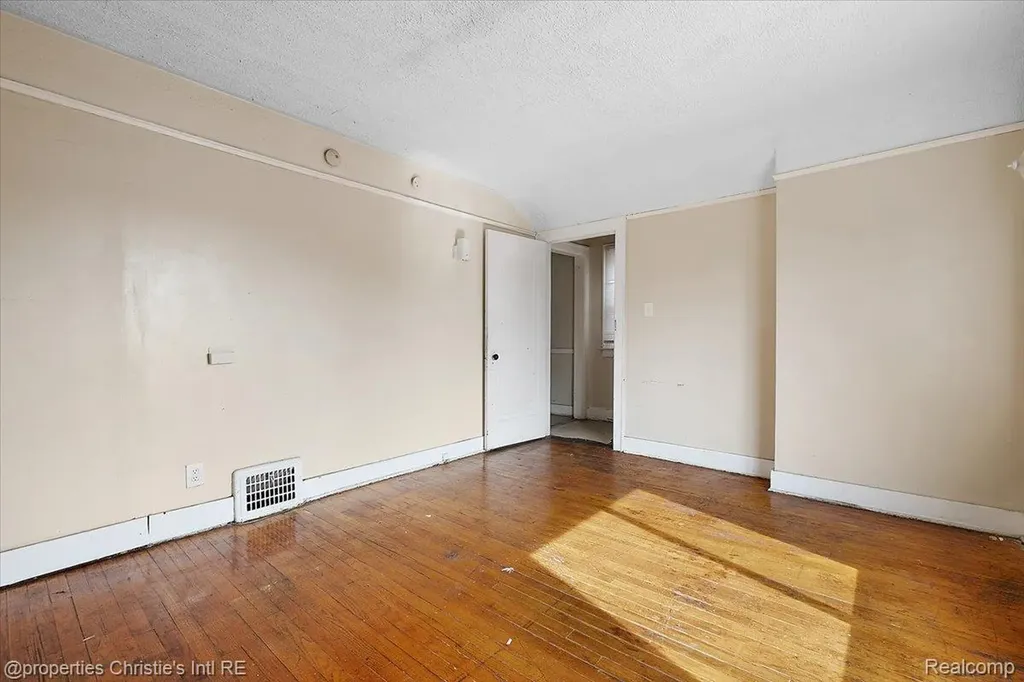 13123 Monica Street Detroit City MI 48238