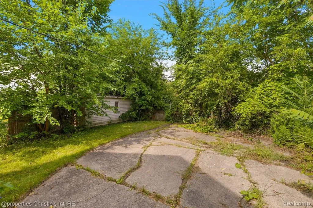 13123 Monica Street Detroit City MI 48238