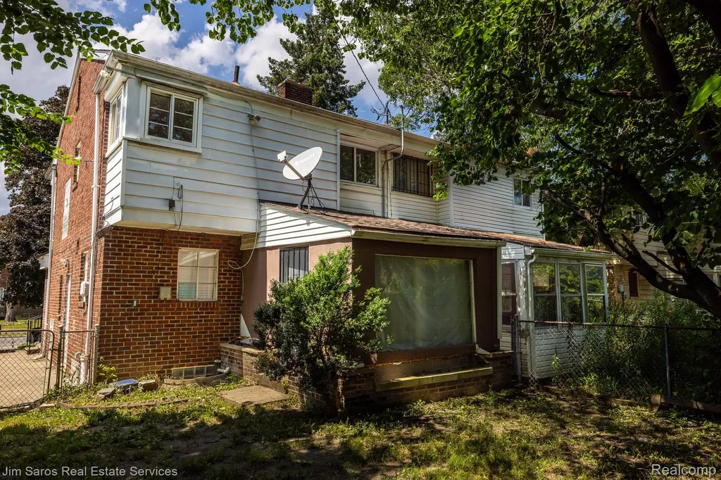 1915 Ewald Circle Detroit City MI 48238
