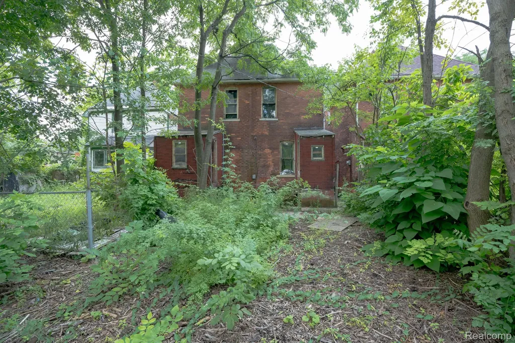 545 Rosedale Court Detroit City MI 48202