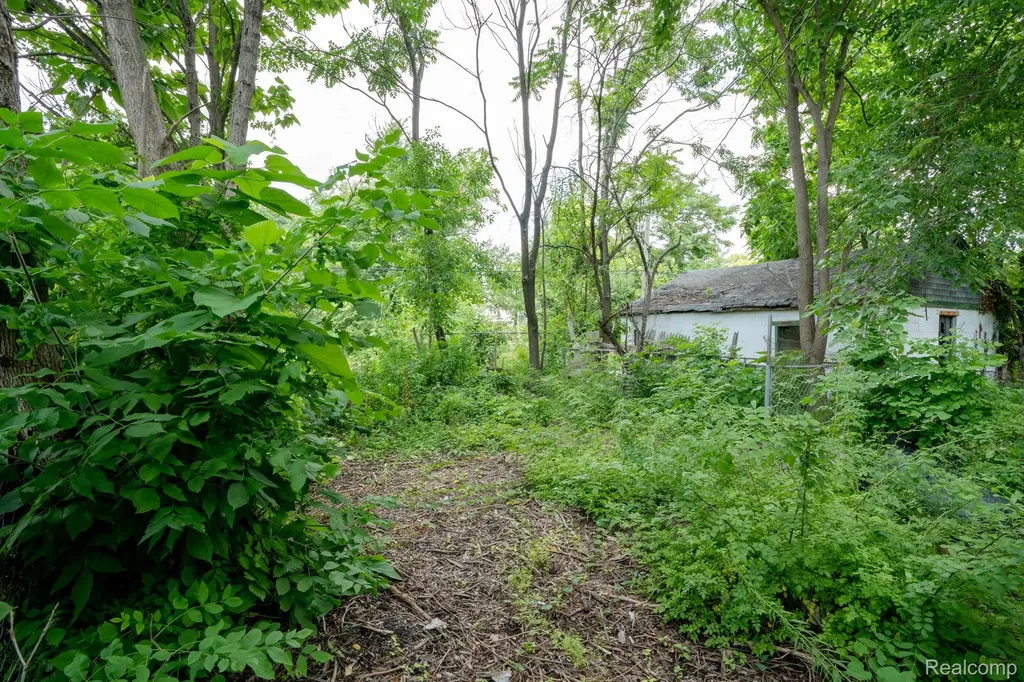 545 Rosedale Court Detroit City MI 48202