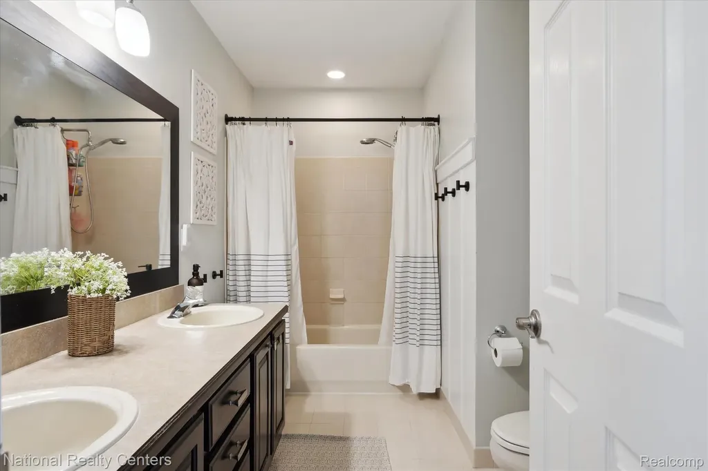 5885 Fairborn Canton Charter Township MI 48187
