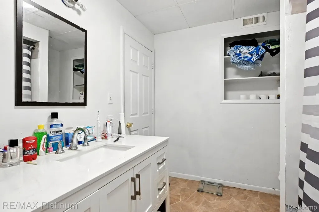 110 W Grand River Road Webberville Village MI 48892