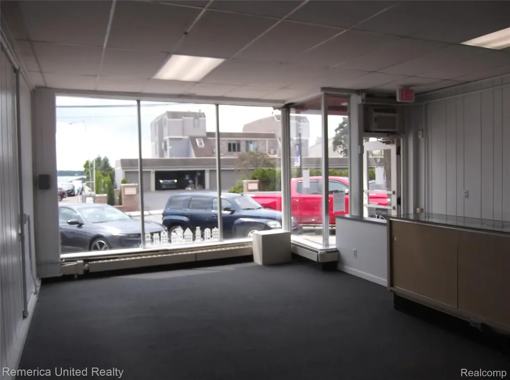121 E Walled Lake Drive Walled Lake City MI 48390